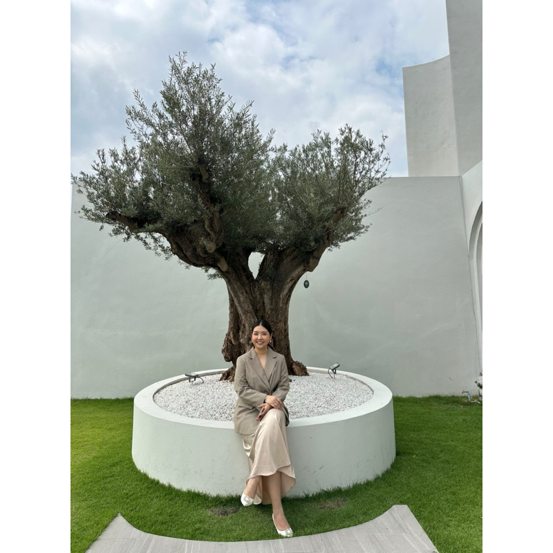 ส่งต่อ blazer h&m สีเบจ