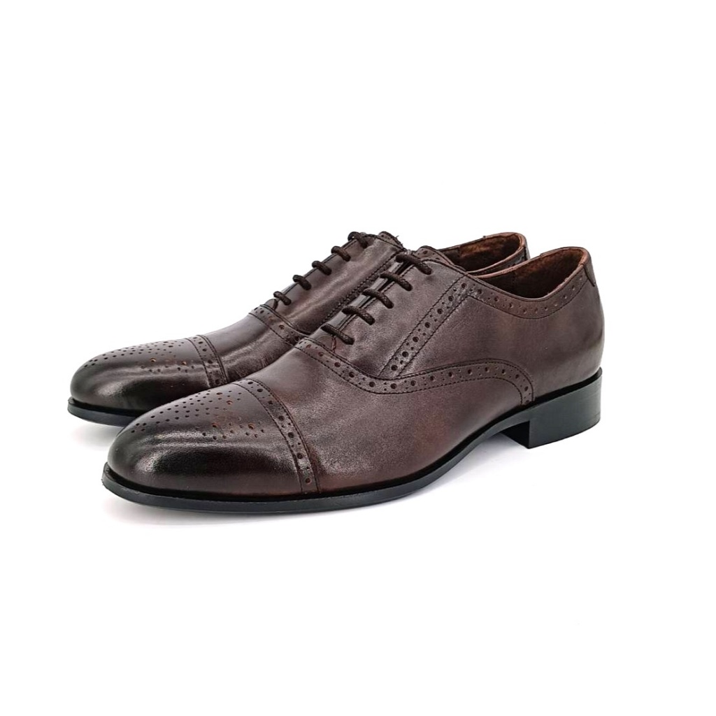 Saramanda รุ่น 167050 รองเท้าหนัง Brogue Shoes แต่งสี ลายฉลุ แบบผูกเชือก มี 4 สี