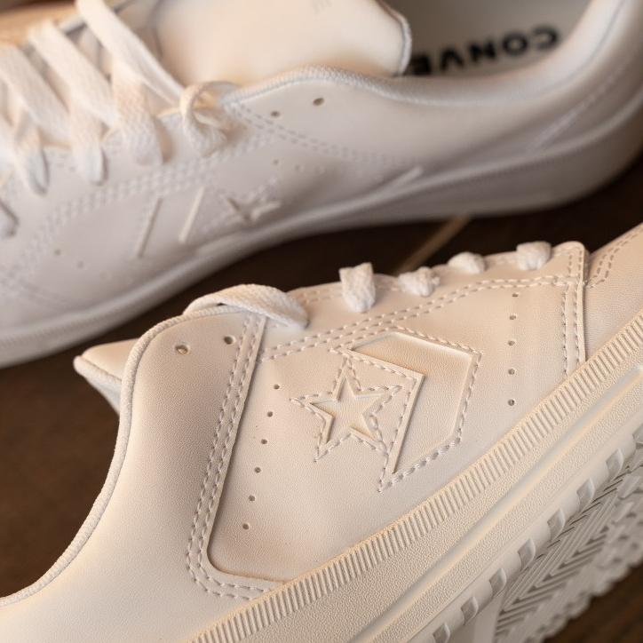 Converse حذاء رجالي M Day One Court OX — صورة 7