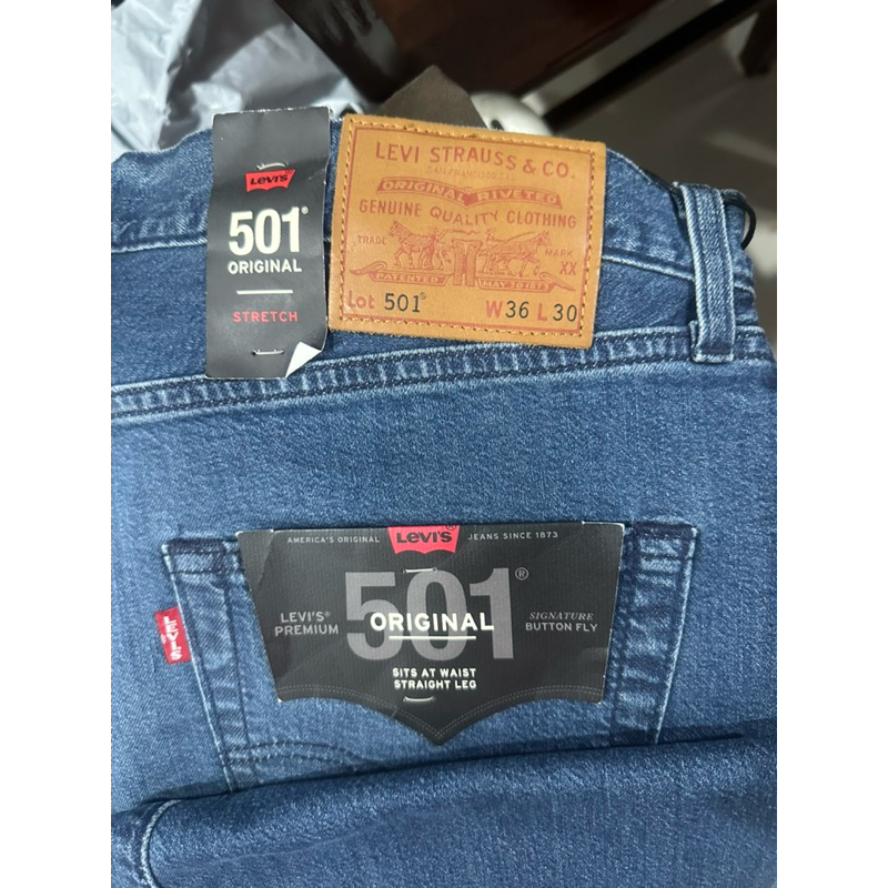 กางเกงยีนส์ Levi’s 501 แท้ จาก shop ในห้าง