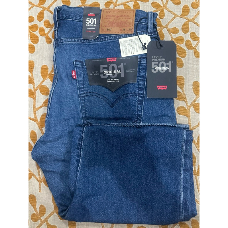 กางเกงยีนส์ levi’s 501 มือหนึ่งแท้ จาก shop ในห้าง