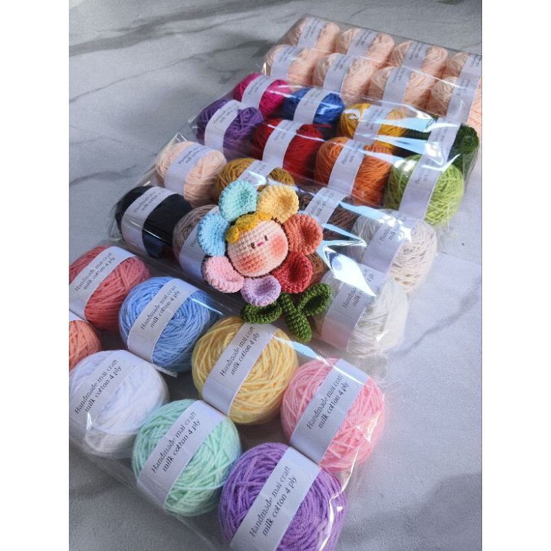 ไหมพรมคอทตอนนมขนาดเส้น 4ply พร้อมส่ง สีสวยนุ่มฟูไหมพรมถักงานแฮนด์เมด