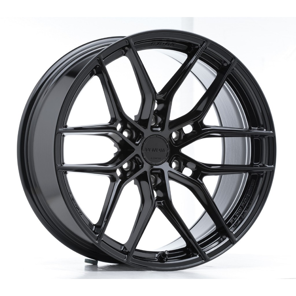 Lenso Wheel LiteTech+ VT3 ขอบ 18x9.0" 6รู139.7 ET+15 สีBK แม็กขอบ18 เลนโซ่ ล้อรถยนต์