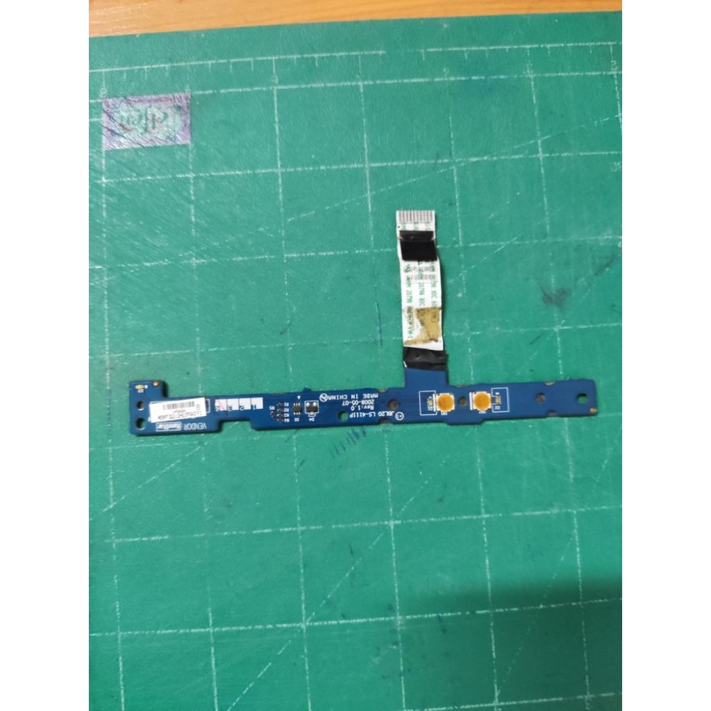 แผงสวิทช์ สวิทช์ compaq presario cq40 มือสอง ประกัน 7 วัน