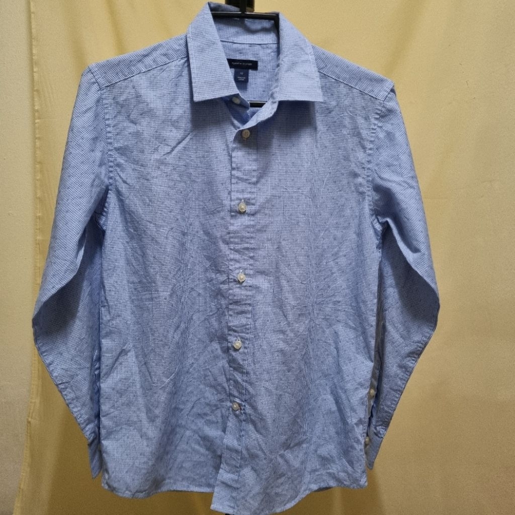 Tommy Hilfiger เสื้อเชิ้ตมือสองของแท้ สภาพสวยมากก ใหม่90%