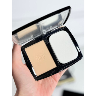 แป้งผสมรองพื้น CHANEL ULTRA LE TEINT All–Day Comfort Flawless Finish Compact Foundation