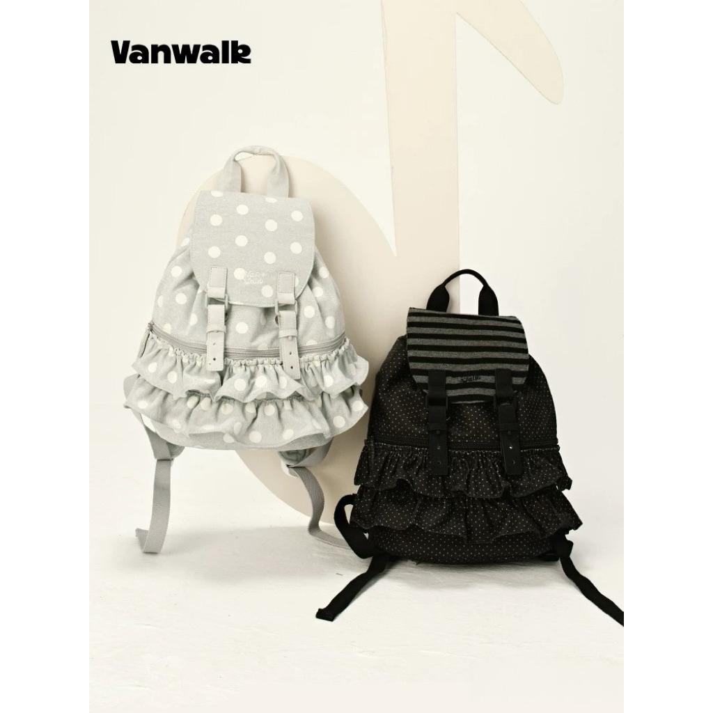 พร้อมส่ง★ vanwalk backpack กระเป๋าเป้ polka dot เฉพาะกระเป๋า (ใช้โค้ดลด 20-25%) จากช็อปแท้💯