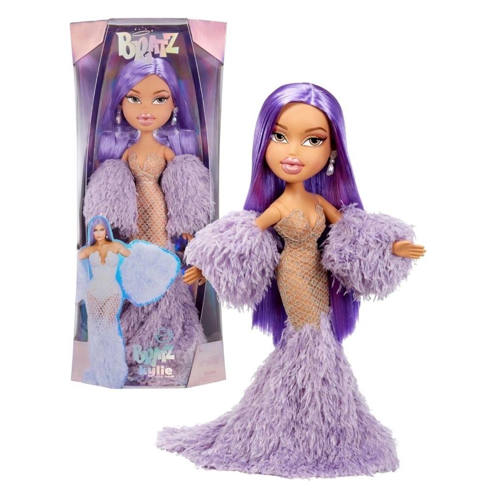 Bratz x Kylie Jenner 24-Inch Large-Scale Fashion Doll with Gown, 2 Feet Tall, สินค้าพร้อมส่ง 30/6/25