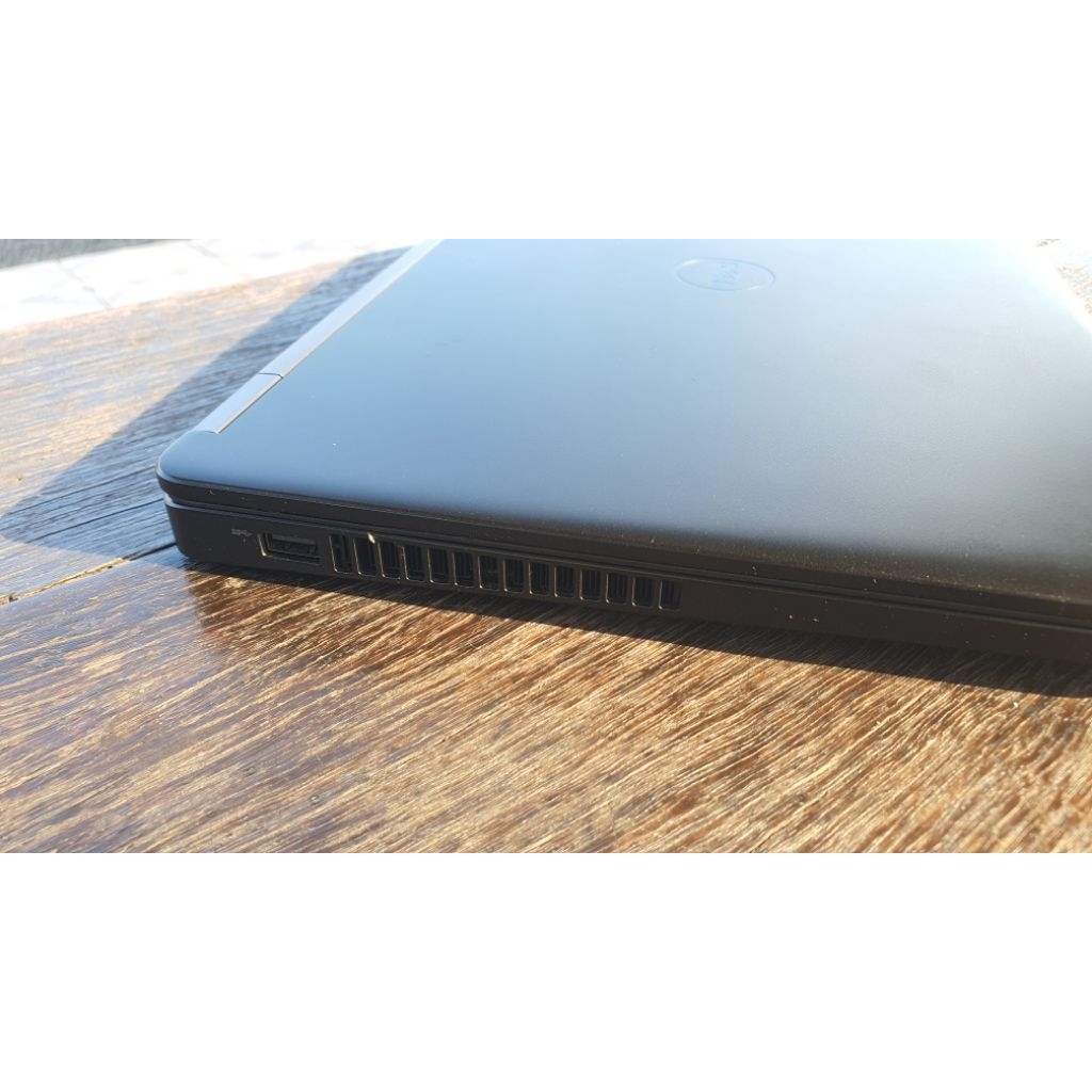 Dell notebook i5 G6 Ram8 m2ssd 256GB สวยสุดๆ