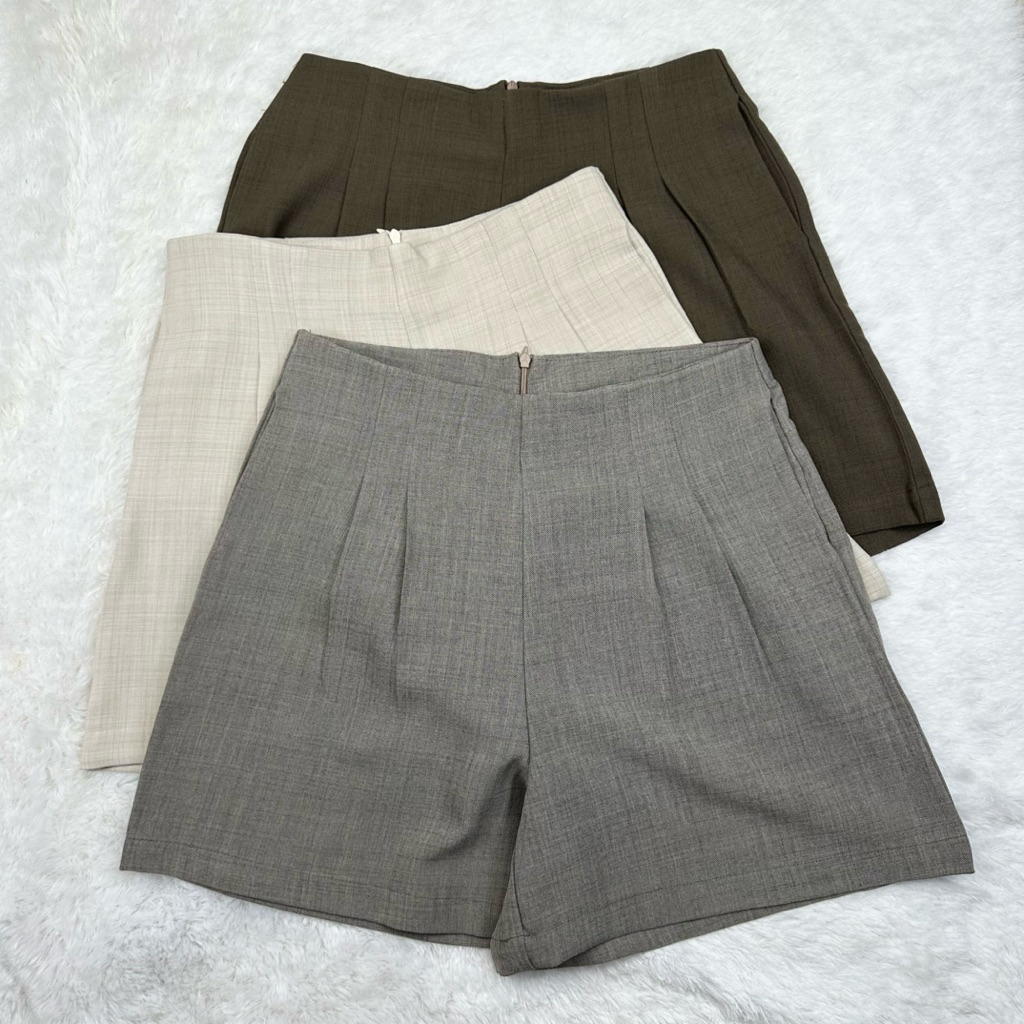 กางเกงขาสั้นเอวสูง ซิปหลัง ยาว16“ ผ้าฟลอร่าเกรดพรีเมี่ยม ยับยาก