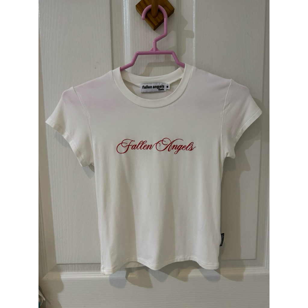 ปล่อยต่อยังไม่ใส่💓เสื้อยืดfallen angels white ไซส์M