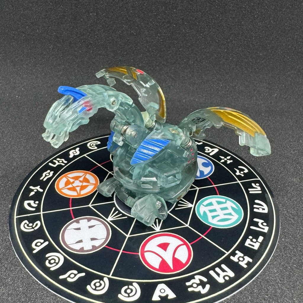 Bakugan New Vestroia Translucent Haos Cyborg Helios บาคุกัน B2