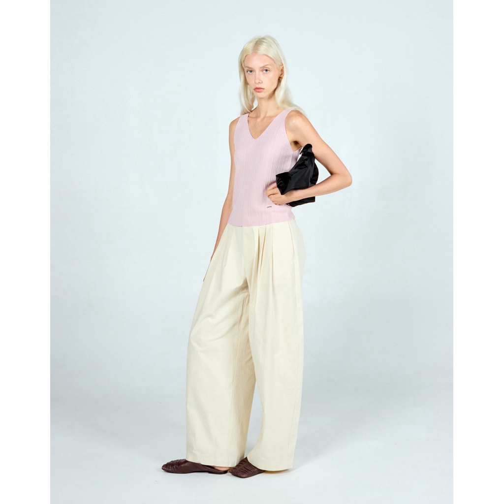 Cityclubapparel C-CURVE PANTS กางเกงขายาว C-Curve สีครีม