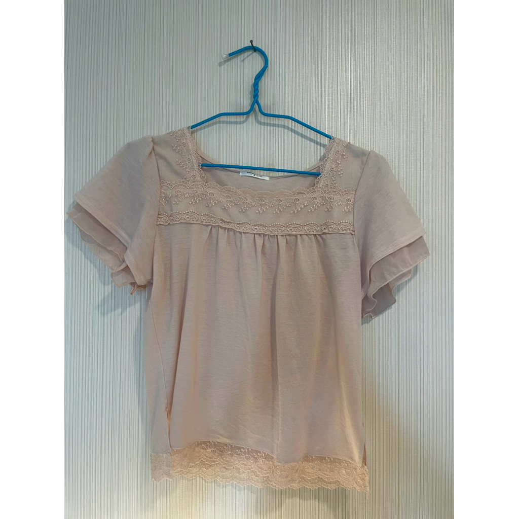 Y2K blush pink dolly style shirt 🐚🪷