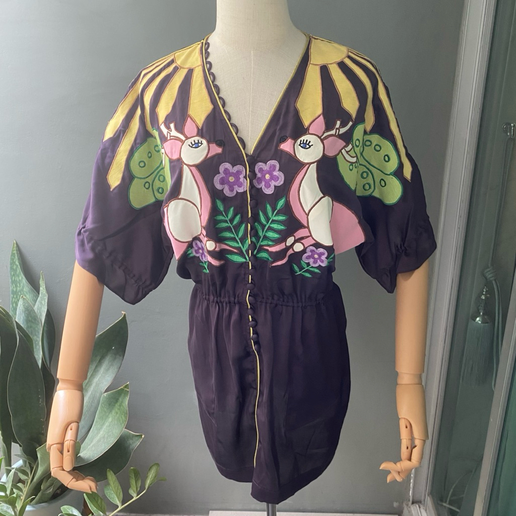 USED ISSUE Thailand embroidered kaftan size M