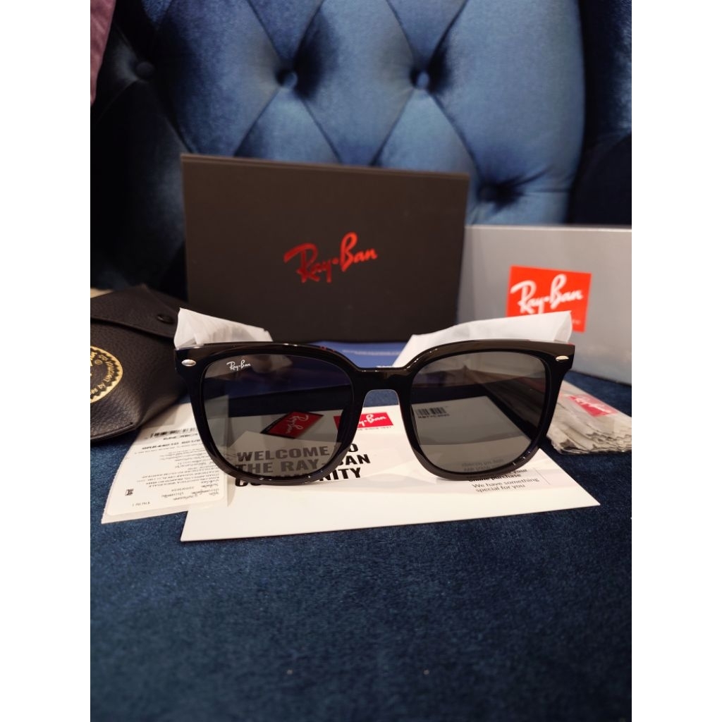แว่นกันแดด Ray-Ban 0RB4401D ของแท้ออกช็อป