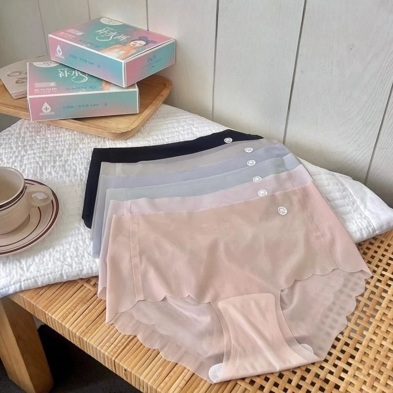 [ส่งจากไทย] 𝙎𝙩𝙪𝙙𝙞𝙤𝘽𝙧𝙖 #p-077 กางเกงในไร้ขอบ ผ้าเจลลี่ ซีทรู นุ่มลื่น ใส่สบาย