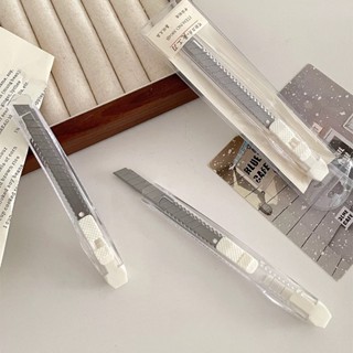 Blue Elephant มีดคัตเตอร์สีใส สไตล์มินิมอลพกพาง่าย