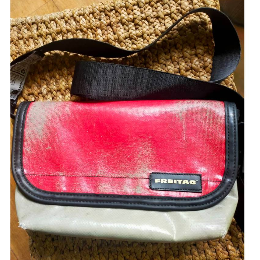 กระเป๋า Freitag Hawaii Five-O มือสองแท้ 100 เปอเซ็นต์