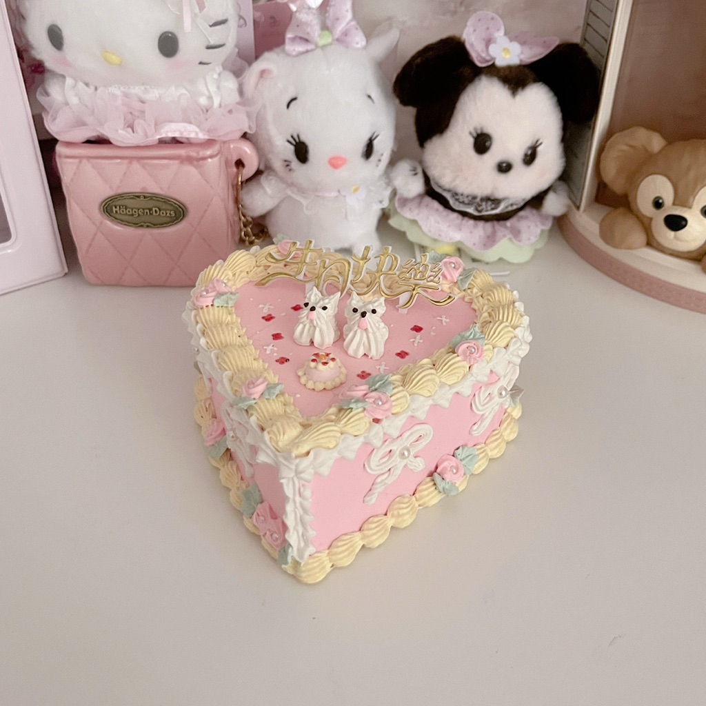 Fake Cake เค้กปลอม คุณ Miyoshi @.yoshimachi44 ของญี่ปุ่น