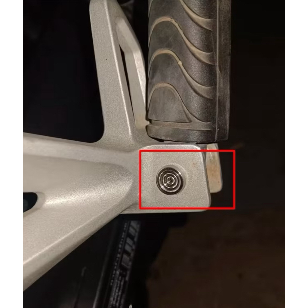 ก้นหอยลึก) เซ็ทสลักพักเท้าหลัง + กิ๊บ หัวสนามจิ้ลาย HONDA สลักพักเท้าหลัง สีเงิน สแตนเลส100% เวฟ WAVE - รูปที่ 2