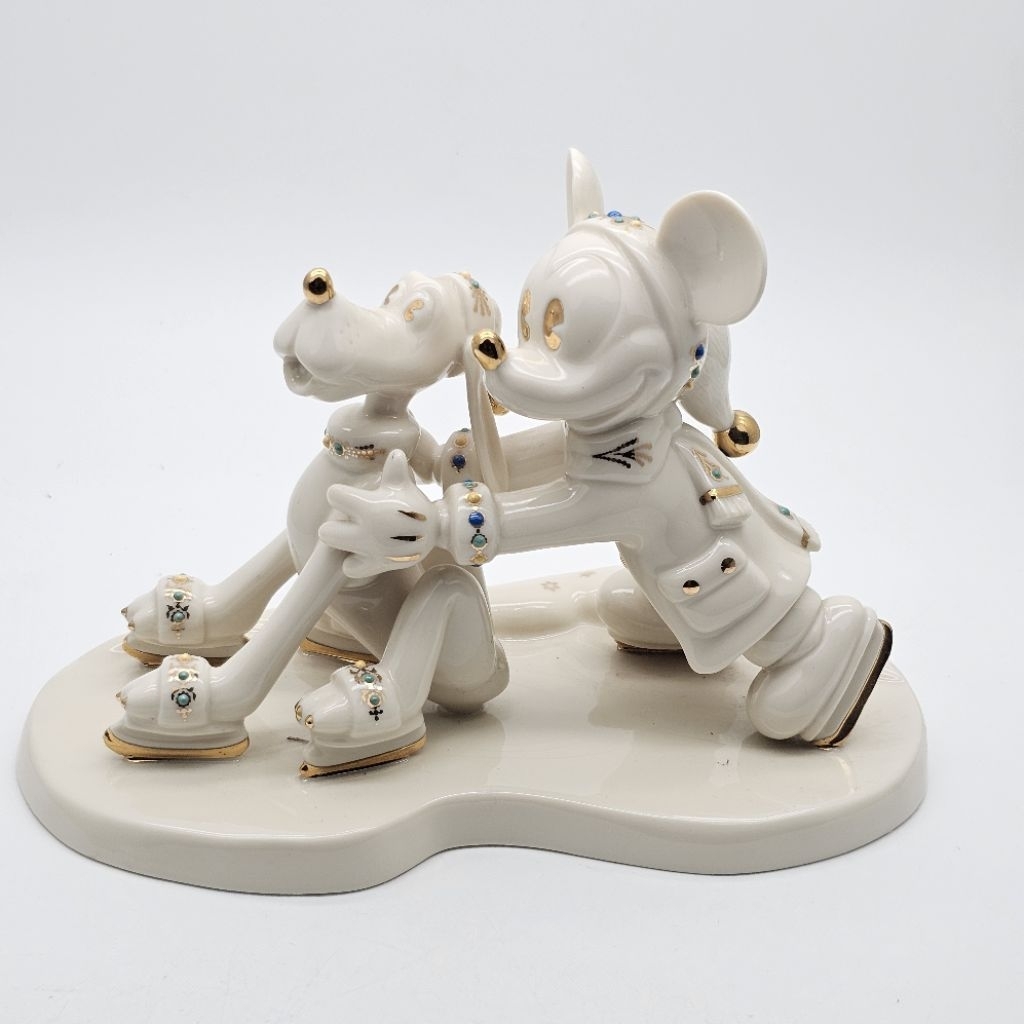 Lenox Disney Showcase Mickey & Pluto Skaters Ceramic Figure Jeweled