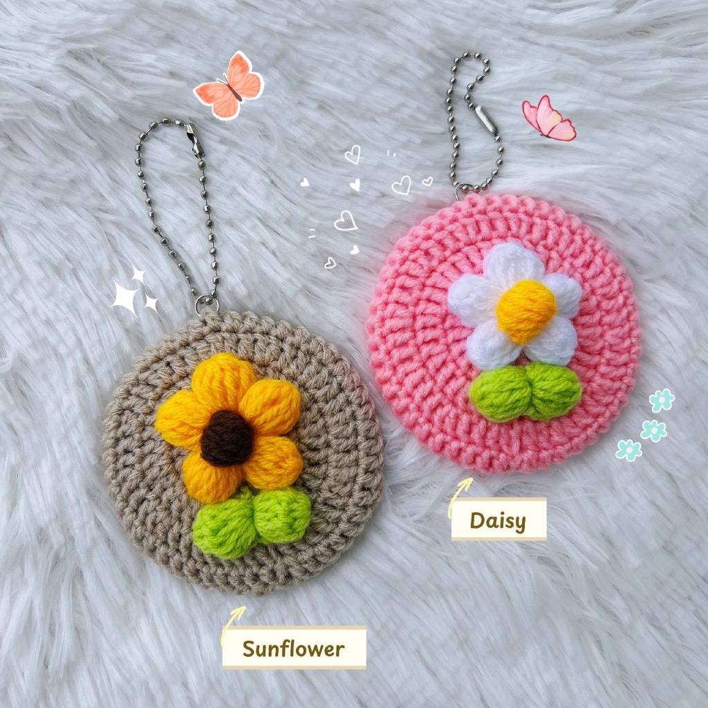 พร้อมส่ง!! พวงกุญแจ​กระจกพกพาดอกไม้​ พวงกุญแจ​ไหมพรม​ ของขวัญ​ปัจฉิม​