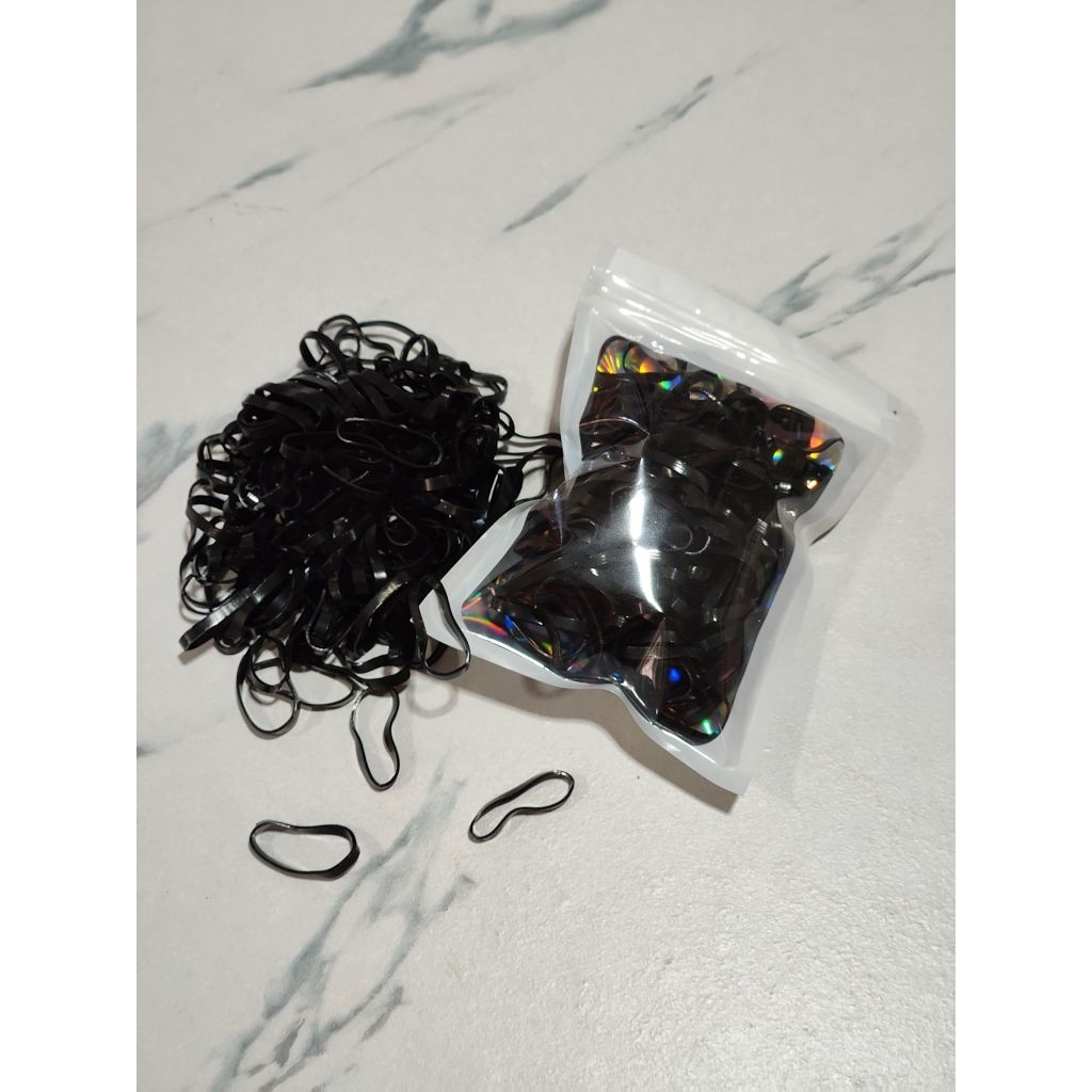 หนังยางเกาหลีเกรด A สีดำเส้นหนา น้ำหนัก 25 กรัม (ประมาณ 100-120 เส้น)