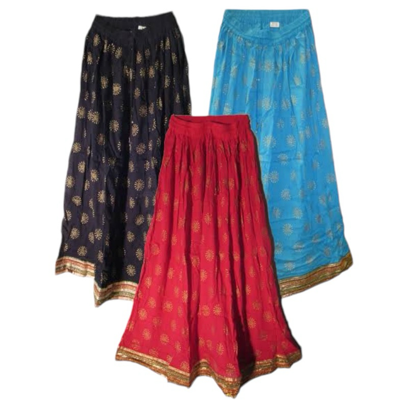 skirts in cotton fabric กระโปรงผู้หญิง กระโปรงอินเดีย /มีหลายสี/Made in india มีสีให้เลือก indian lo