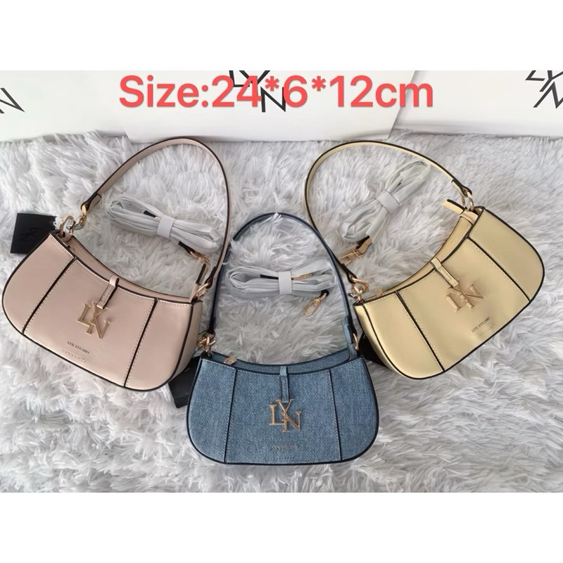 (พร้อมส่ง+มีส่งด่วนที่กทม ) กระเป๋า LYN ทรงhobo ป้ายราคาไทย ถุงผ้า