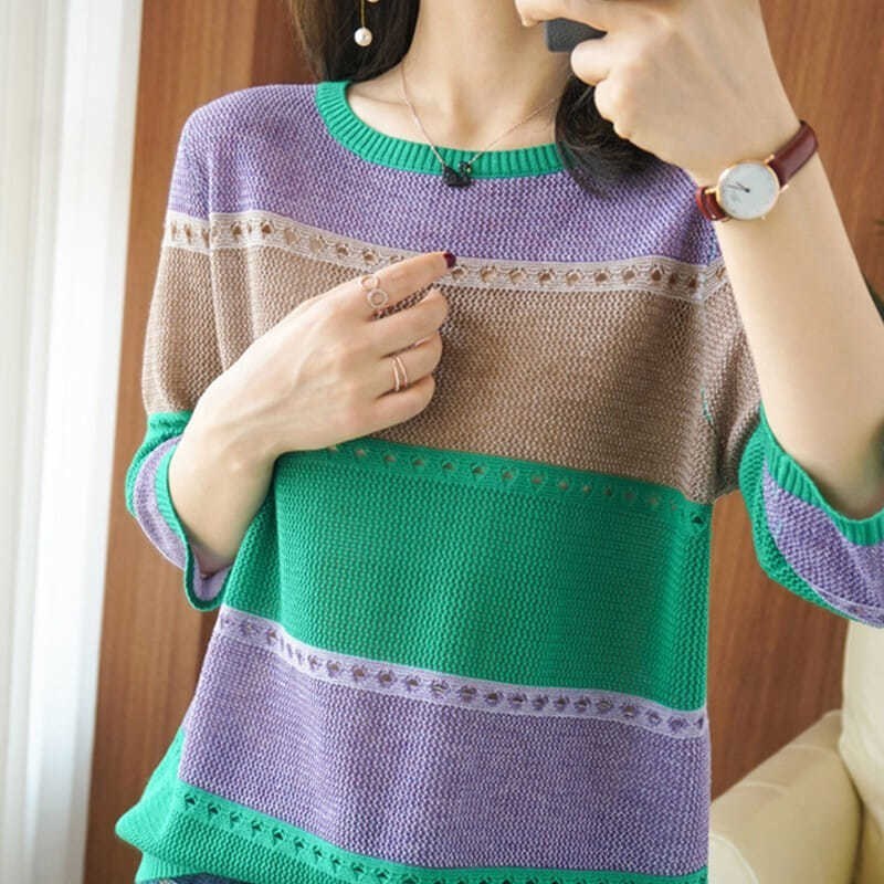 เสื้อไหมพรม ลายแถบสี คอกลมแขนสั้น เนื้อผ้าบางนิ่ม สวมใส่สบาย