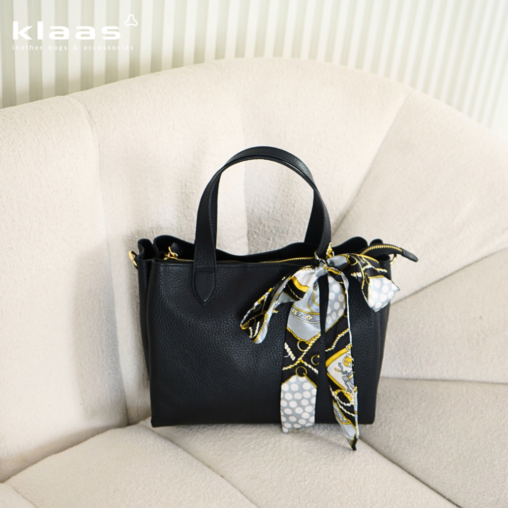 02-424 Super Light Tote Bag กระเป๋าสะพายหนังแท้ น้ำหนักเบา แบรนด์ klaas ของแท้