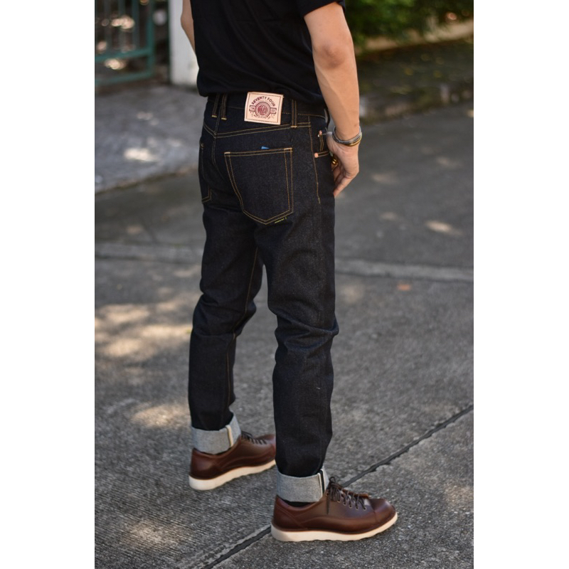 Seventyfourdenim รุ่น Zero 18Oz ผ้าดิบริมแดง สีMidnight ทรงกระบอกเล็ก ราคา ถูกที่สุด ดีลบีเคเค แกลเลอรีภาพที่ 3
