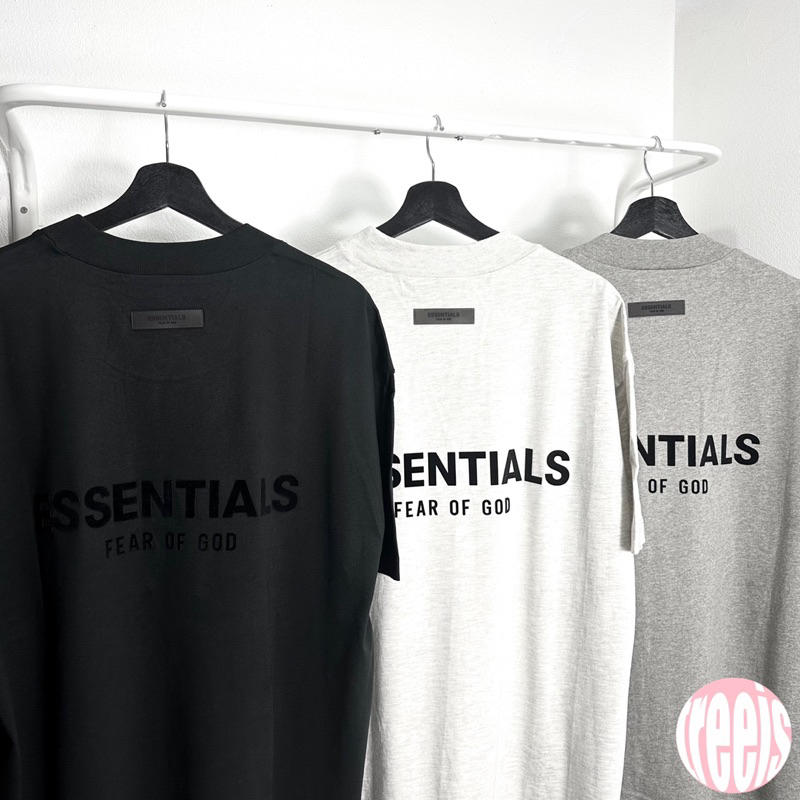 [ลด 30% ทักแชท] เสื้อยืด ESSENTIALS SS22 Core Logo Tee (ของแท้ 100%)