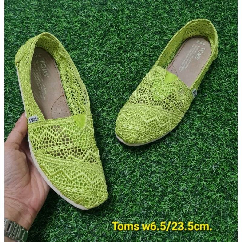 Toms แท้💯 มือสอง 23.5cm.