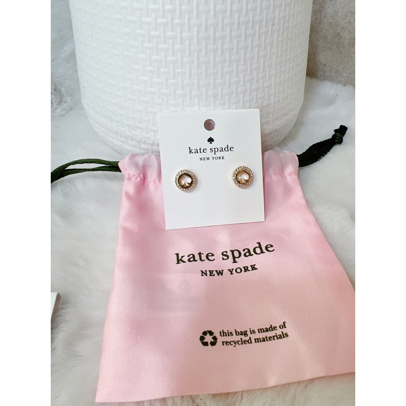 ต่างหู Kate Spade  Spot The Spade Pave Halo Spade Studs