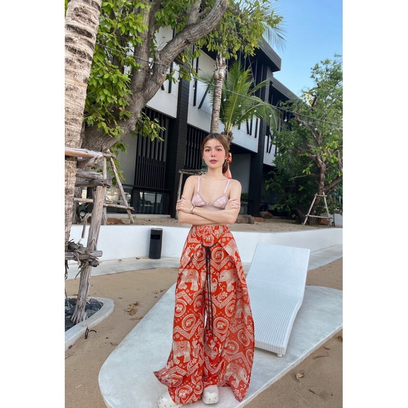 ส่งต่อ กางเกงช้าง  Pitcha brand +ป้ายแท็ป+ถุง ของใหม่