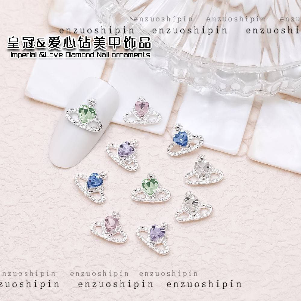 XO4.อะไหล่มงกุฎ มงกุฏติดเล็บ งานสีเงินขาว น่ารัก ถุงบรรจุ 10  ชิ้น