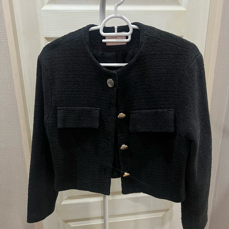 bnk milan jacket สีดำ