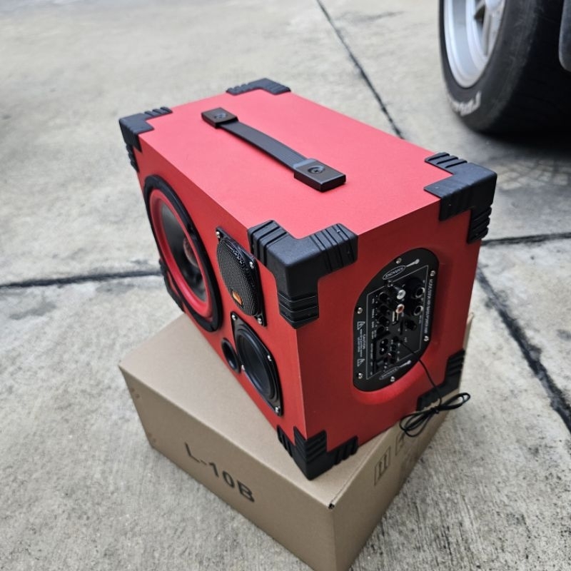 ลำโพงบลูทูธ ดอก6.5 นิ้ว เสียงกลาง3นิ้ว ดอกแหลม2นิ้ว เสียงใสๆ หุ้มPVC สีแดง ใช้ไฟบ้านและไฟ12V (ไม่มีแ