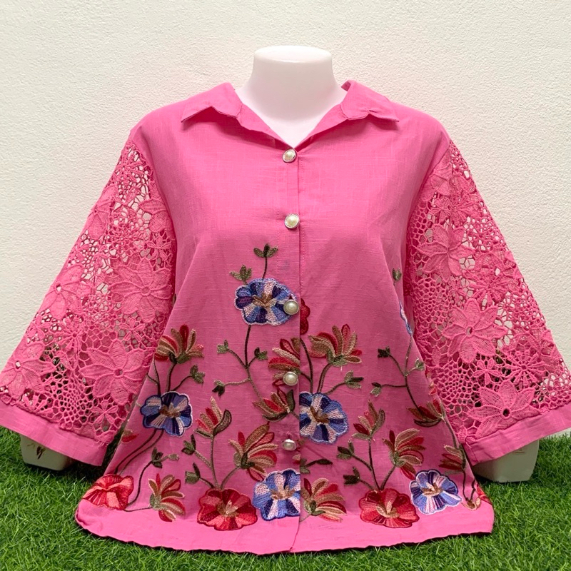 เสื้อเชิ้ตผู้หญิงคอปกผ้าลินินผสมฝ้าย รอบอก 38 ถึง 42 นิ้วใส่ได้และรอบอก 46 ถึง 52 นิ้วใส่ได้