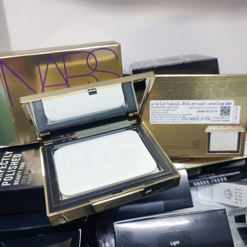สีใหม่ค่ะ Nars light reflecting setting powder gold dust