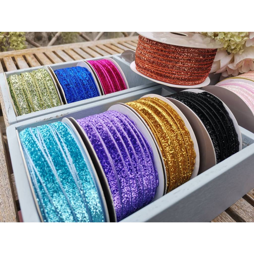 ริบบิ้นกลิตเตอร์ ใช้ทำสายคล้อง ริบบิ้นกากเพชร Glitter ราคาต่อหลา ขนาด 1 เซน ริบบิ้นตกแต่ง เทปตกแต่ง สีสด