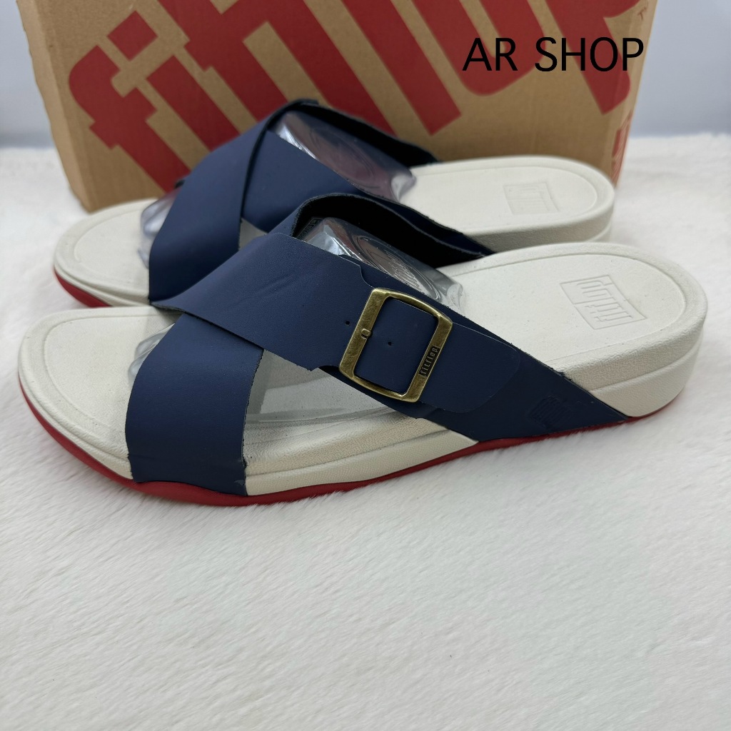 รองเท้าแตะแบบสวม Fitflop สำหรับผู้ชายมาใหม่ สายนิ่มมากใส่สบายไม่เจ็บเท้าใส่ทน และมีความแข็งแรงไม่ขาดง่ายค่ะ
