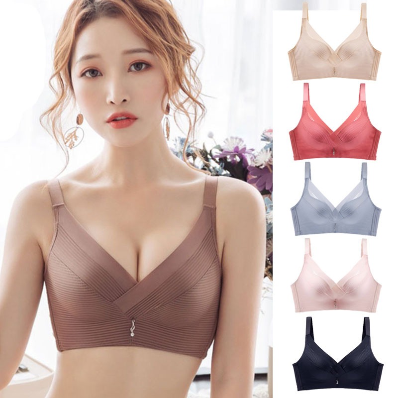 BRA07-ชุดชั้นในแฟชั่น เสื้อในไร้โครง ดันทรง อกชิด เสริมฟองน้ำ งานสวยดีไซน์เก๋ เก็บเนื้อด้านข้างได้อย่างดี กระชับสุดๆ