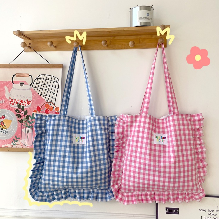 พร้อมส่งจากไทย 222 Plaid Tote Bag กระเป๋าผ้าสะพายข้าง ลายสก็อต จุของได้เยอะ