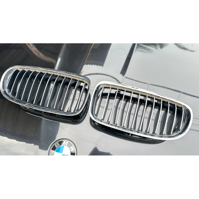 Kidney Grille สำหรับ BMW E90 Lci