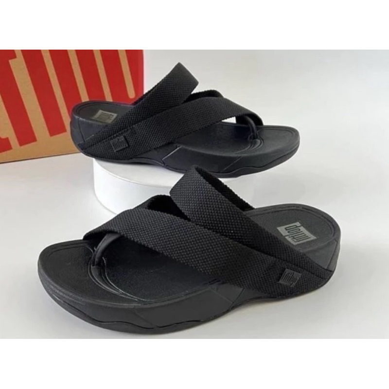 รองเท้าเเตะ fitflop สลิงรุ่นใหม่ สวย ใส่ได้ทั้ง หญิงและชายไซร้ 36----44
