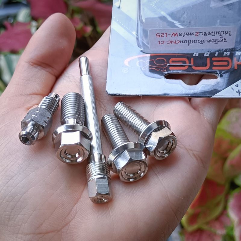 [ราคาส่ง]‼️ชุดน๊อตปั้มนิชชิน2พอร์ต W-125 สแตนเลสกลึง หัวเหลี่ยมCNC-C1 ครบชุด 5 ตัว