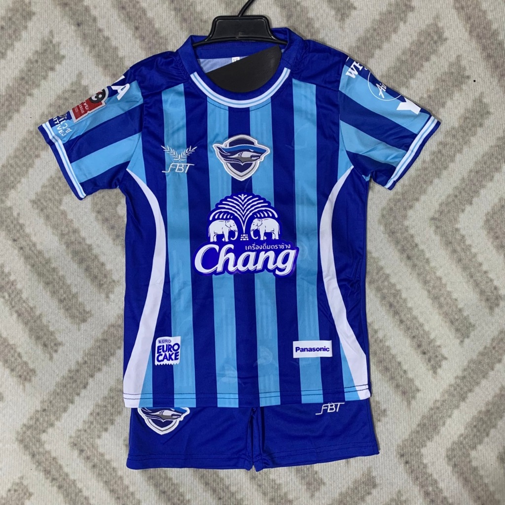 เสื้อบอลเด็ก ทีมไทย รุ่นใหม่ล่าสุด เสื้อพร้อมกางเกง 2024/2025
